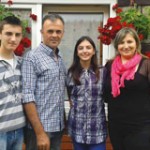 РАСАДНИК ПОРОДИЦЕ РОСИЋ: Драганини цветни аранжмани