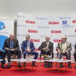 Privreda i dalje zavisi od politike