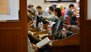 Aqua Viva voda sa ukusima voća je idealno osveženje tokom učenja