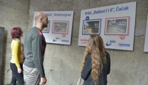 Sa otvaranja izložbe u Galeriji Štab