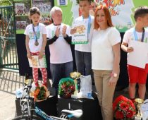 Pobedniku Dečjeg maratona od UNIQA osiguranja na poklon bicikl