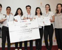 Učenička kompanija iz Pete ekonomske škole predstavljaće Srbiju na Evropskom finalu