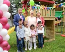 MK grupa poklonila igralište mališanima Roditeljske kuće