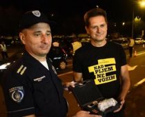 Apatinska pivara Upravi saobraćajne policije donirala alkometre