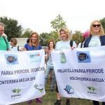Volonteri Erste banke uređivali park u Temerinu