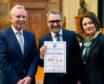 Srpsko hemijsko društvo uručilo kompaniji NIS priznanje za saradnju