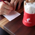 Julius Meinl – “PLATITE KAFU STIHOM”