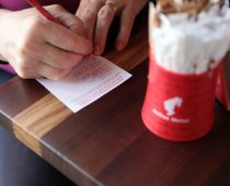 Julius Meinl – “PLATITE KAFU STIHOM”