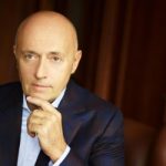 MIODRAG KOSTIĆ DOBITNIK ZLATNOG ZNAKA CRVENOG KRSTA SRBIJE