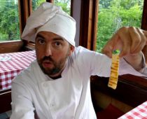 Ovo moraš da probaš – jedan dan u narodnoj nošnji na beogradskom asfaltu