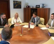 Kroz program „Srbija digitalizuje“ do savremene elektronske uprave i u Republici Srpskoj