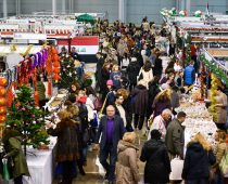 Dobrotvorni bazar posvećen pomoći starim licima