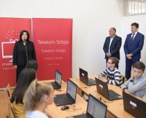 Telekom Srbija opremio još 20 informatičkih kabineta u školama u Srbiji