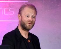 Skup srpskih eksperata estetske medicine sa poznatim hirurgom dr Fredrikom Berneom