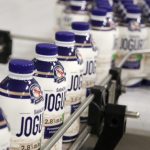 MLEKARA ŠABAC MEĐU PRVIMA JE DOBILA ŽIG „ČUVARKUĆA“:  Privredna komora Srbije ovim žigom dodelila je potvrdu Mlekari za natprosečan kvalitet proizvoda