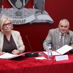 Kompanija dm donira pametne klupe Gradskoj opštini Vračar