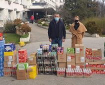 I zdravstvenim radnicima u KBC Bežanijska kosa uručena donacija   