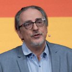 VOJISLAV ŽANETIĆ: Da probamo da našu komunikaciju renoviramo iz temelja