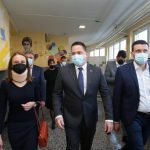 Telenor i UNICEF obezbedili 2200 internet kartica i 310 modema za škole u 30 opština u Srbiji  