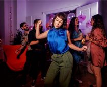 Inicijativa NLB i Komercijalne banke: Za 300 mladih 30.000 dinara poklon za useljenje