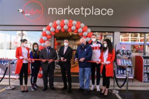 Sa svečanog otvaranja EKO stanice-marketa u Zemunu (foto: Marko Rupena)