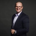 Ananas novi vlasnik makedonskih sajtova Grouper i Paopao