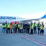 JOŠ JEDAN AVION U BOJAMA ER SRBIJE: STIGAO NOVI EMBRAER