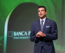 Banca Intesa i Piter H. Diamandis doneli temu dugovečnosti na finansijsko tržište Srbije