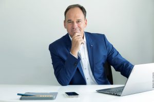 Vlastimir Vuković, predsednik IO NLB Banke, izabran je zamenika predsednika UBS, sa dvogodišnjim mandatom